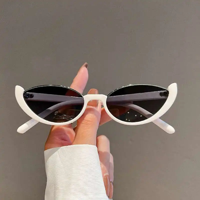 Emily Shades - Trendy Retro Sunglasses for Women