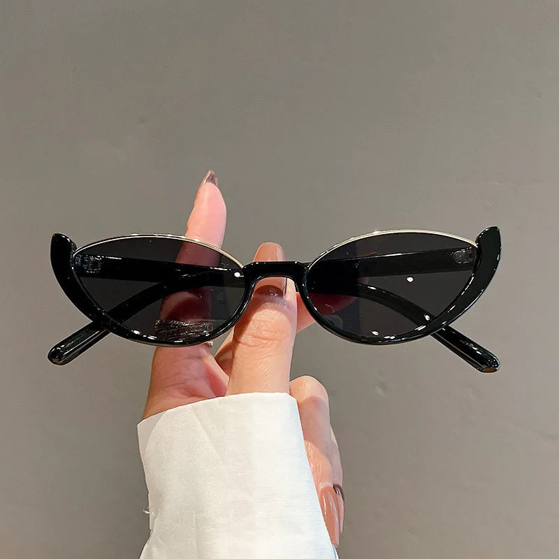 Emily Shades - Trendy Retro Sunglasses for Women