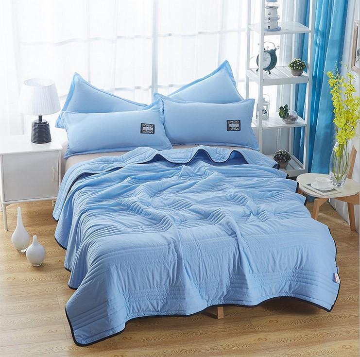 CoolBreeze - Breathable and Cooling Summer Duvet