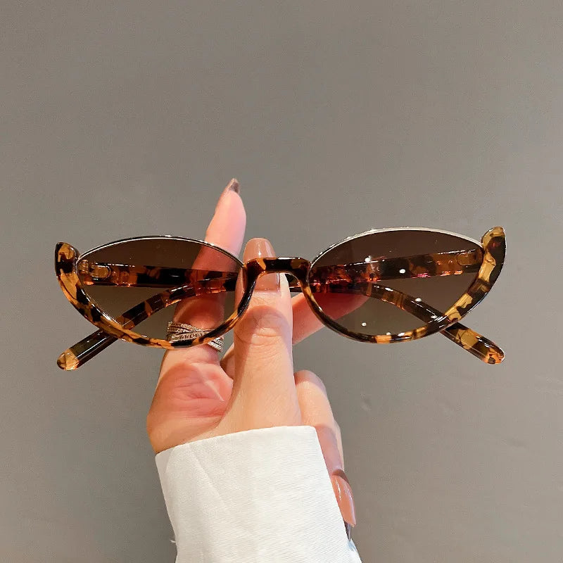 Emily Shades - Trendy Retro Sunglasses for Women