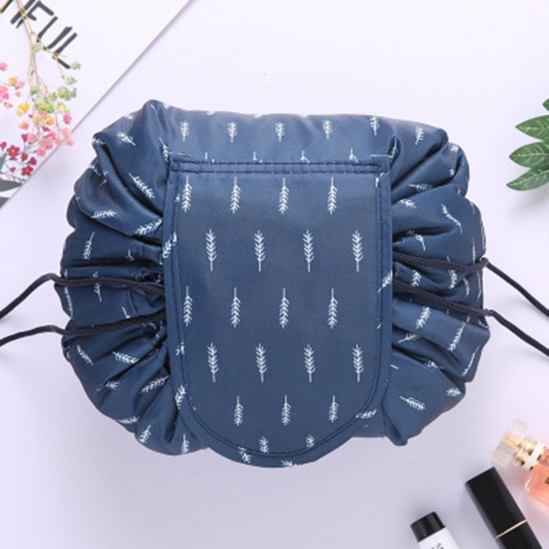 ShannaScrunch – Trendy Makeup Organizer for Your Handbag