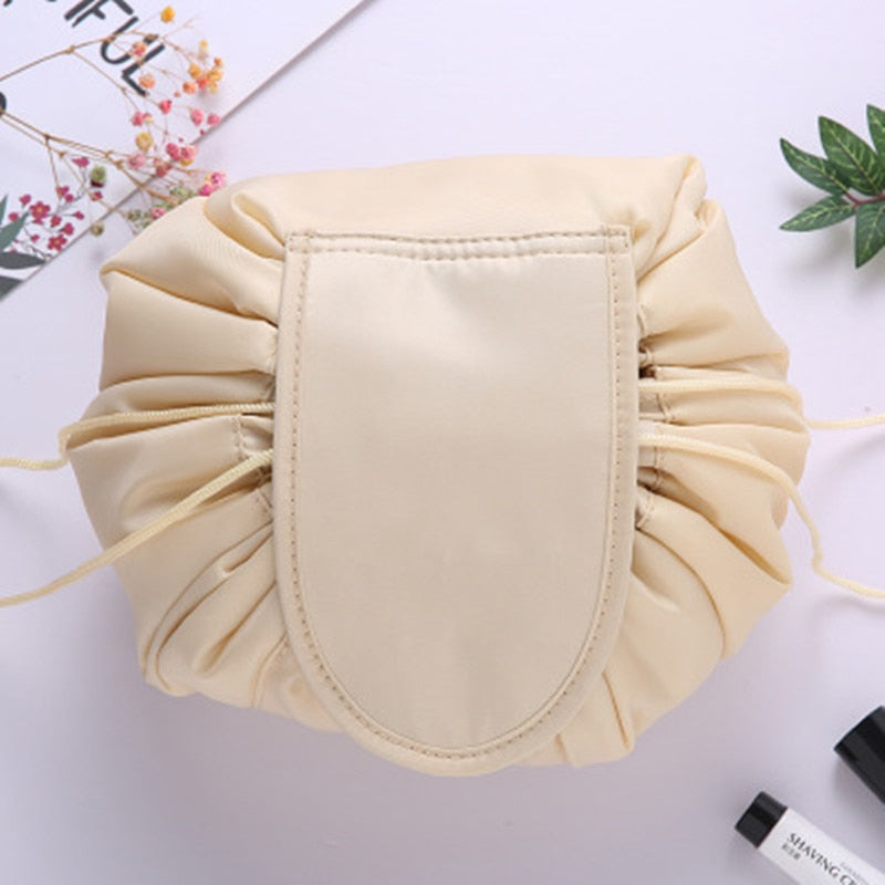 ShannaScrunch – Trendy Makeup Organizer for Your Handbag
