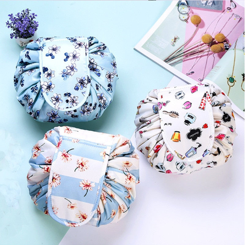 ShannaScrunch – Trendy Makeup Organizer for Your Handbag