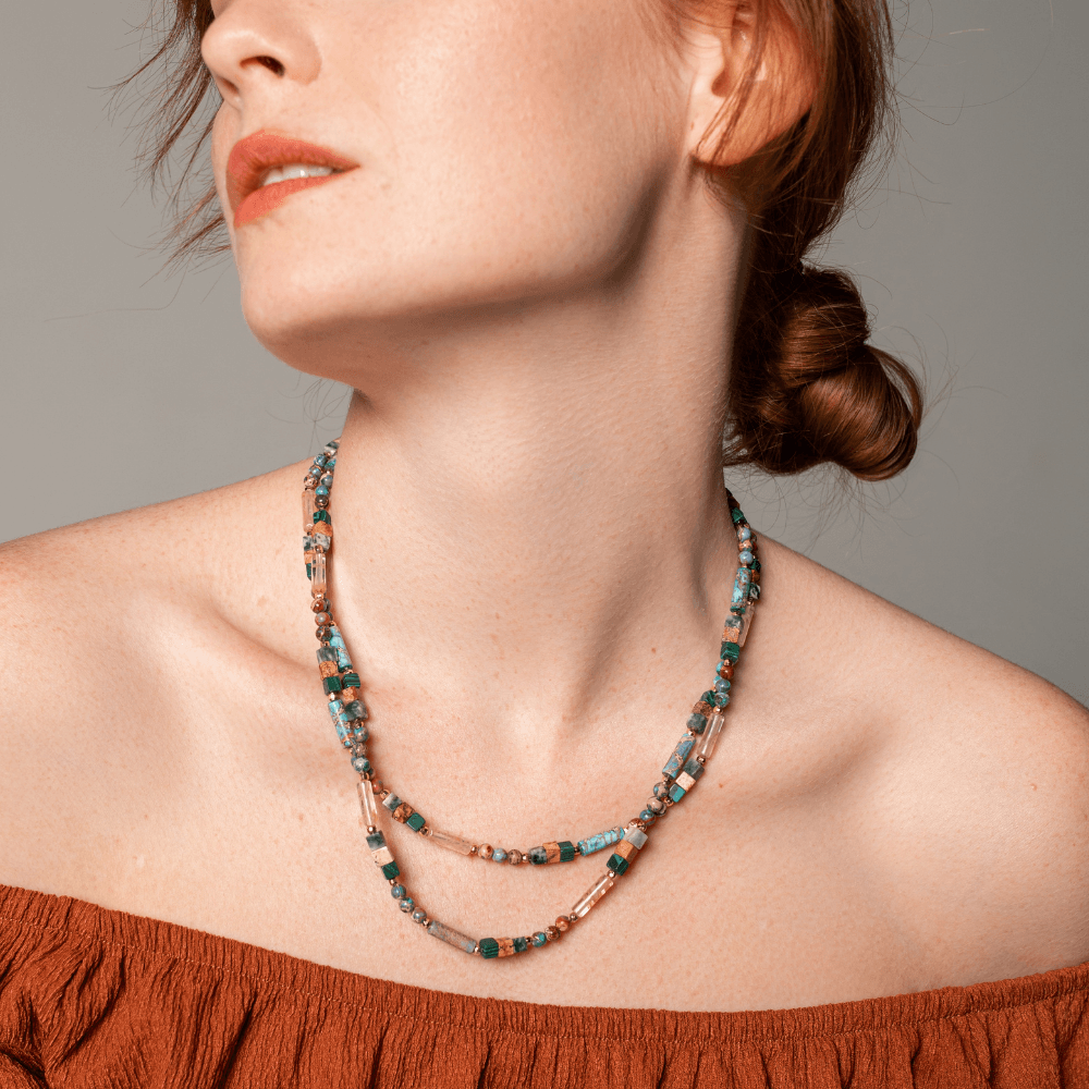 GemGlow Necklace - Elegant Gemstone Choker