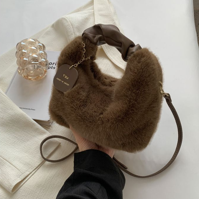 FluffyBag – Cute Handbag for Cuddling