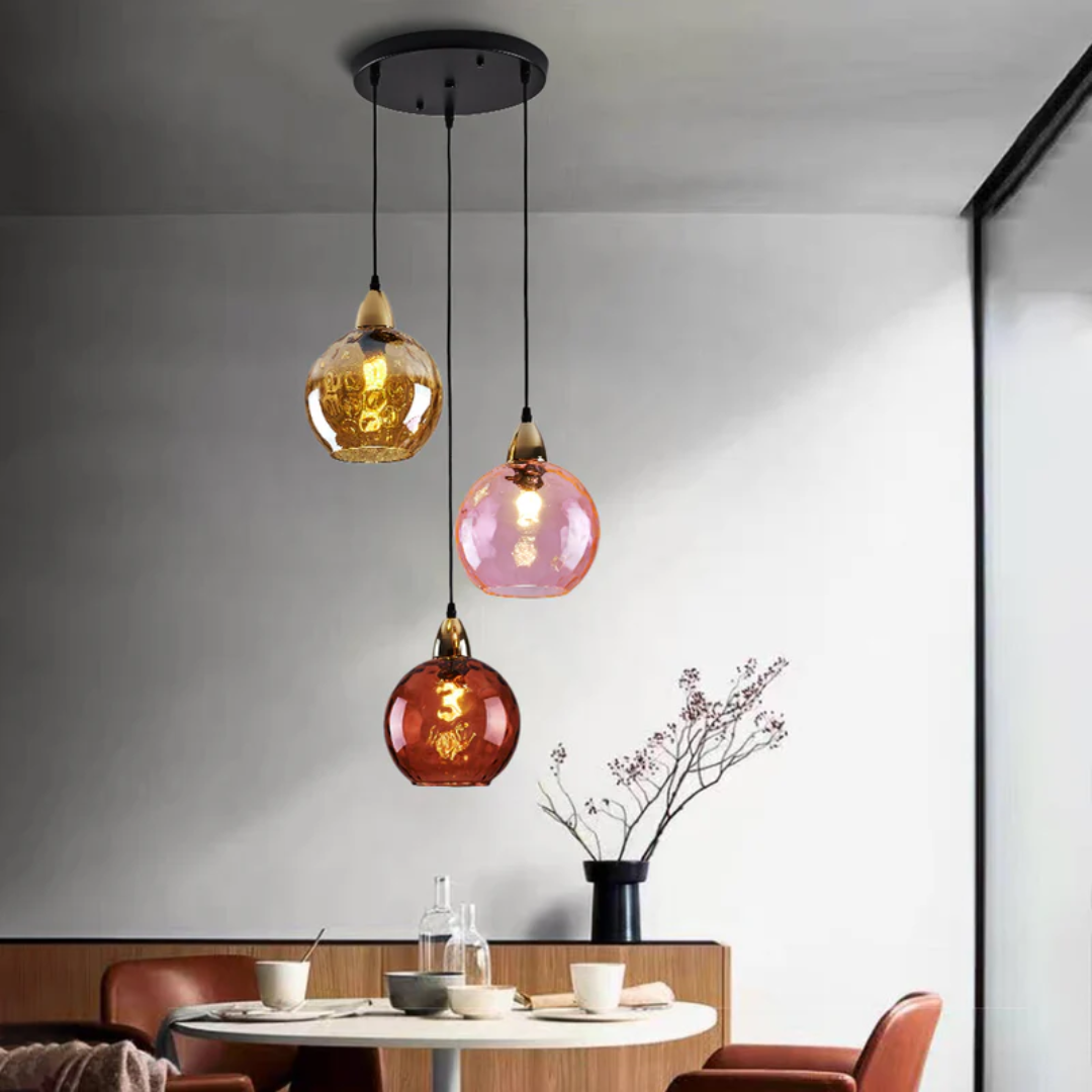 ClusterGlow - Elegant 3-Lamp Pendant Lamp for Mood Lighting