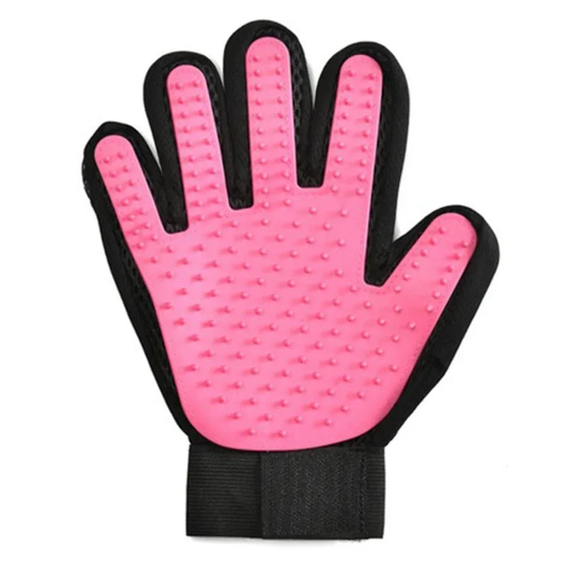 PetCareGlove – Efficient Grooming for Pets