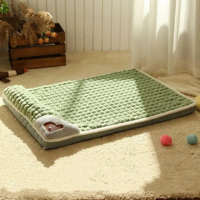 LuxePlush – Warm Dog Mat for Small & Medium Dogs