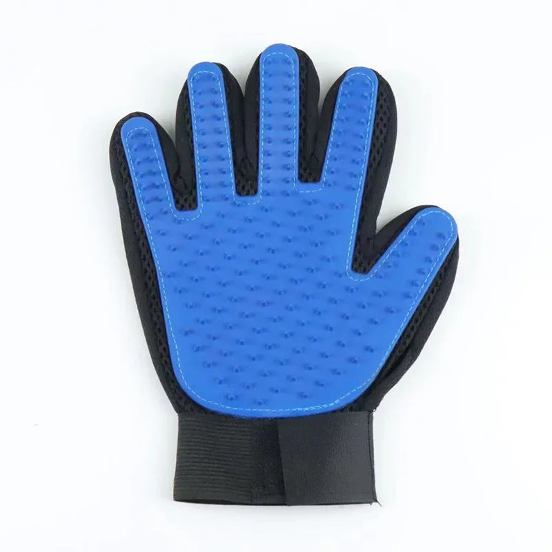 PetCareGlove – Efficient Grooming for Pets