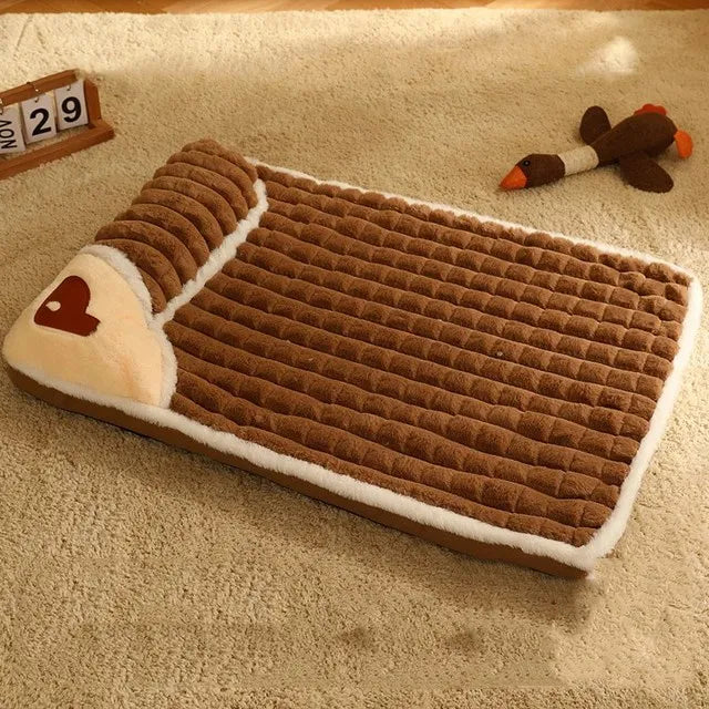 LuxePlush – Warm Dog Mat for Small & Medium Dogs