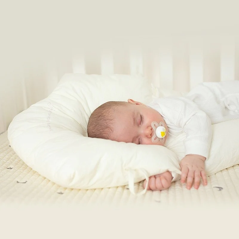 DreamNest - Hypoallergenic Baby Sleep Pillow for Comfort