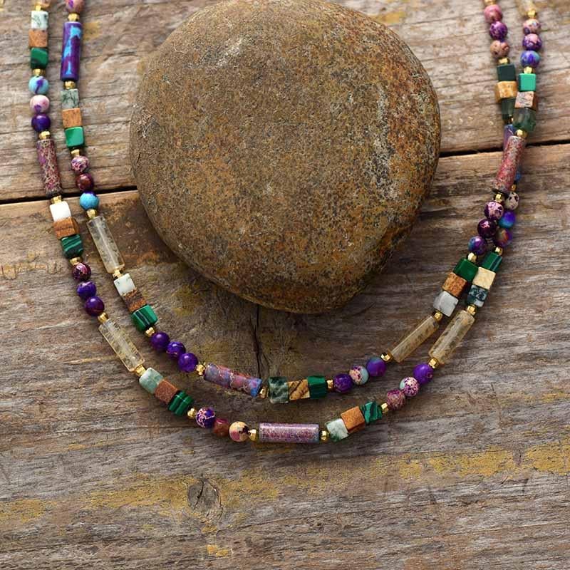 GemGlow Necklace - Elegant Gemstone Choker