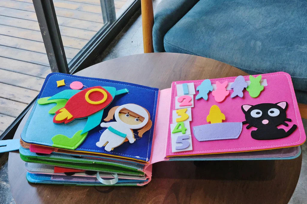 AdventureTales – Creative Montessori Felt Book