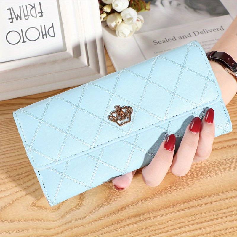 ArgyleWallet - Triangular Wallet with Style