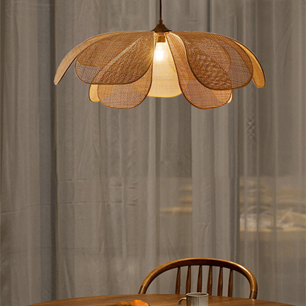 NaturelChic Lamp - Elegant Rattan Pendant Light for Bedroom
