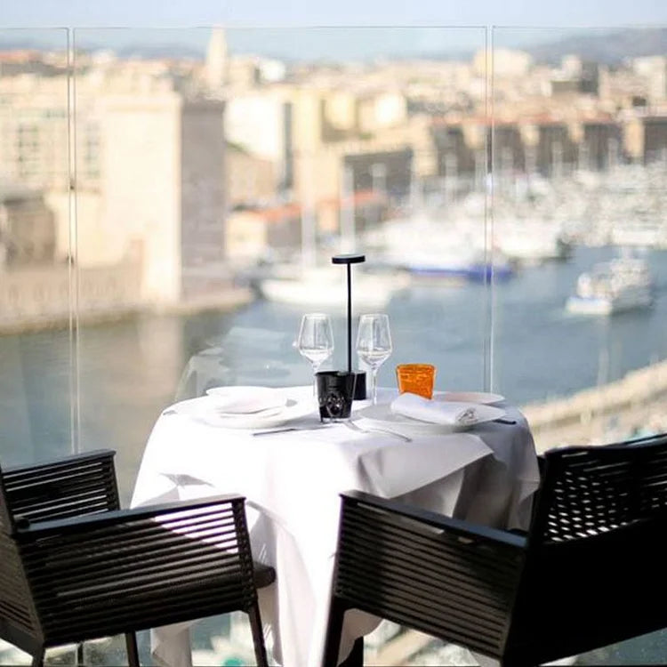 Qandlelight - Wireless Rechargeable Table Lamp