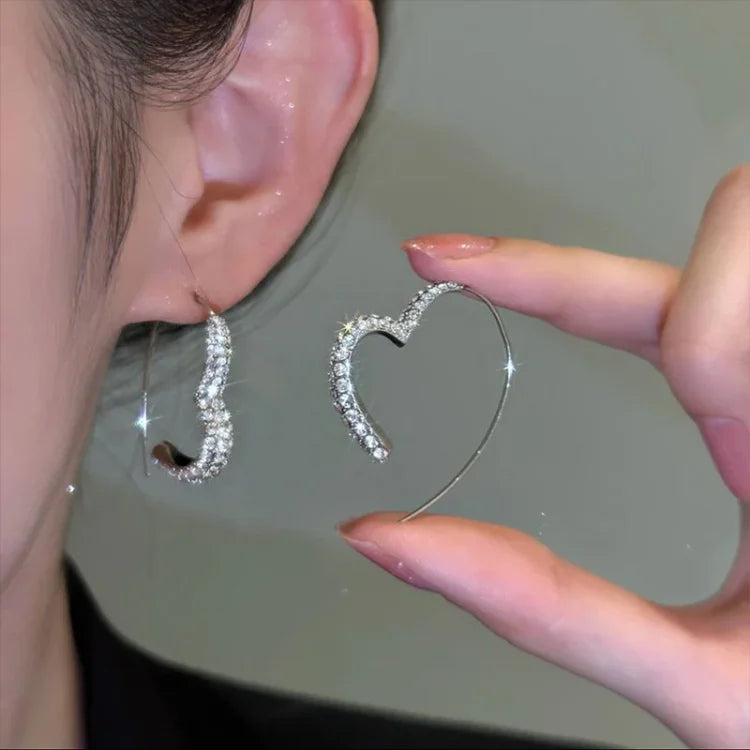 Eliana Zirconia Heart Earrings - Sparkle and Glamour for Your Ears