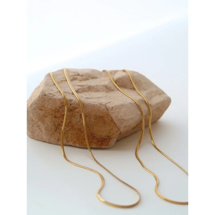 Elegant Slim Snake Chain - Isis