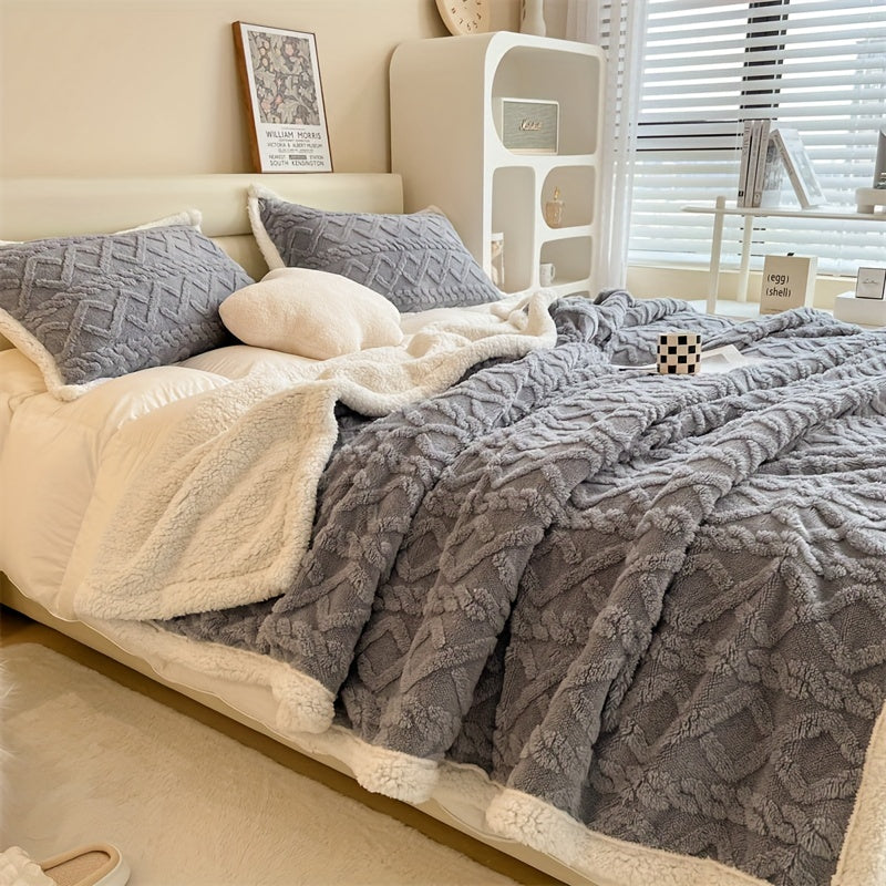 Vintage Luxury Double-Sided Fleece Blanket - Essential for Winter