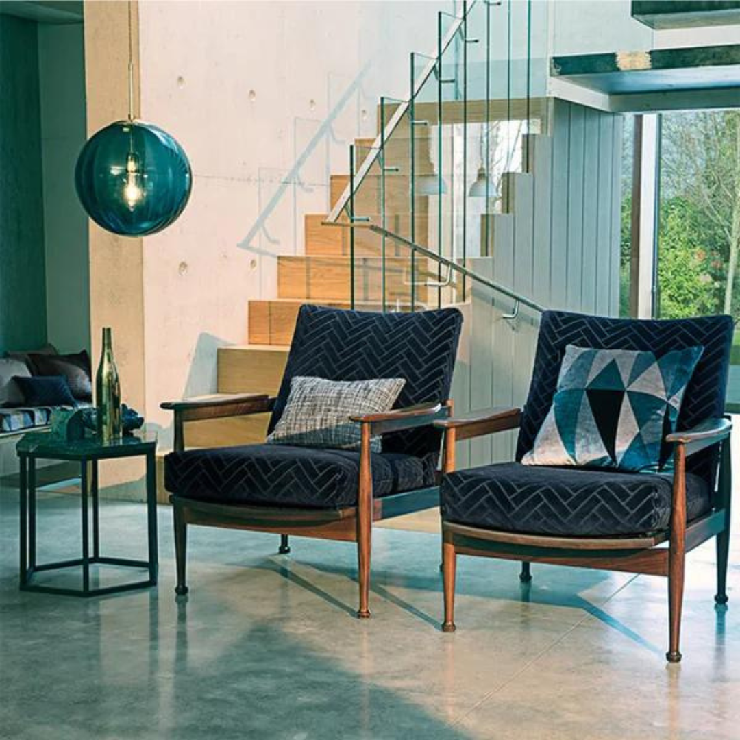 Elegant Glass Orb Pendant Light for Luxury Interiors