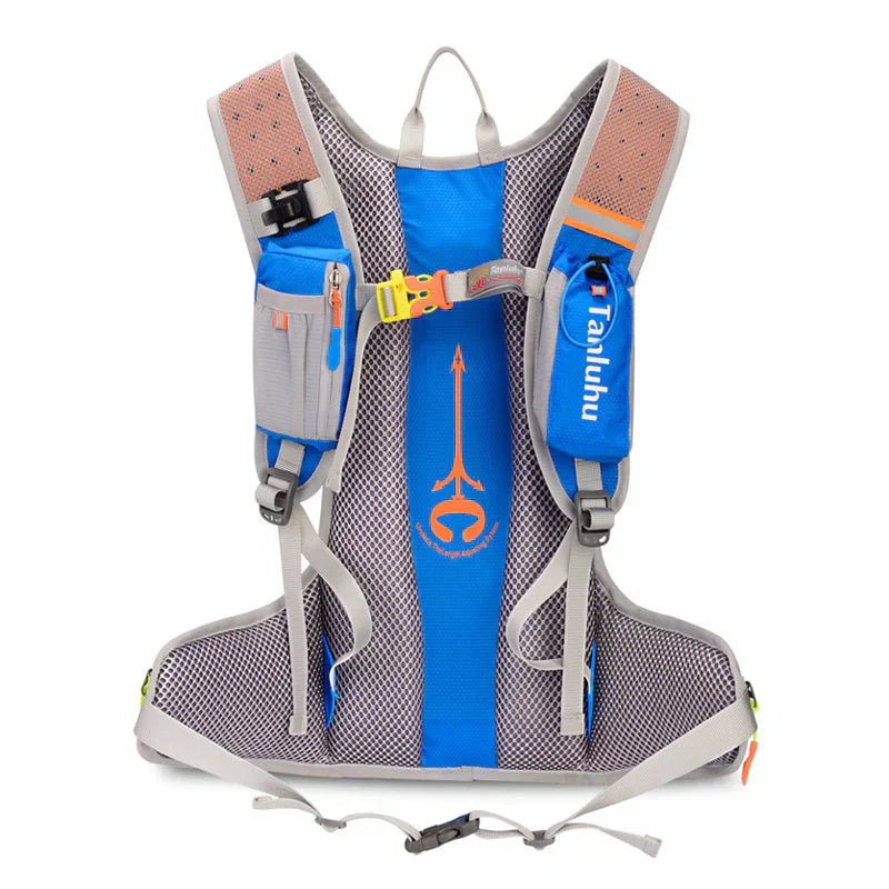 AquaPack - Stylish Waterproof Backpack with Water Bladder