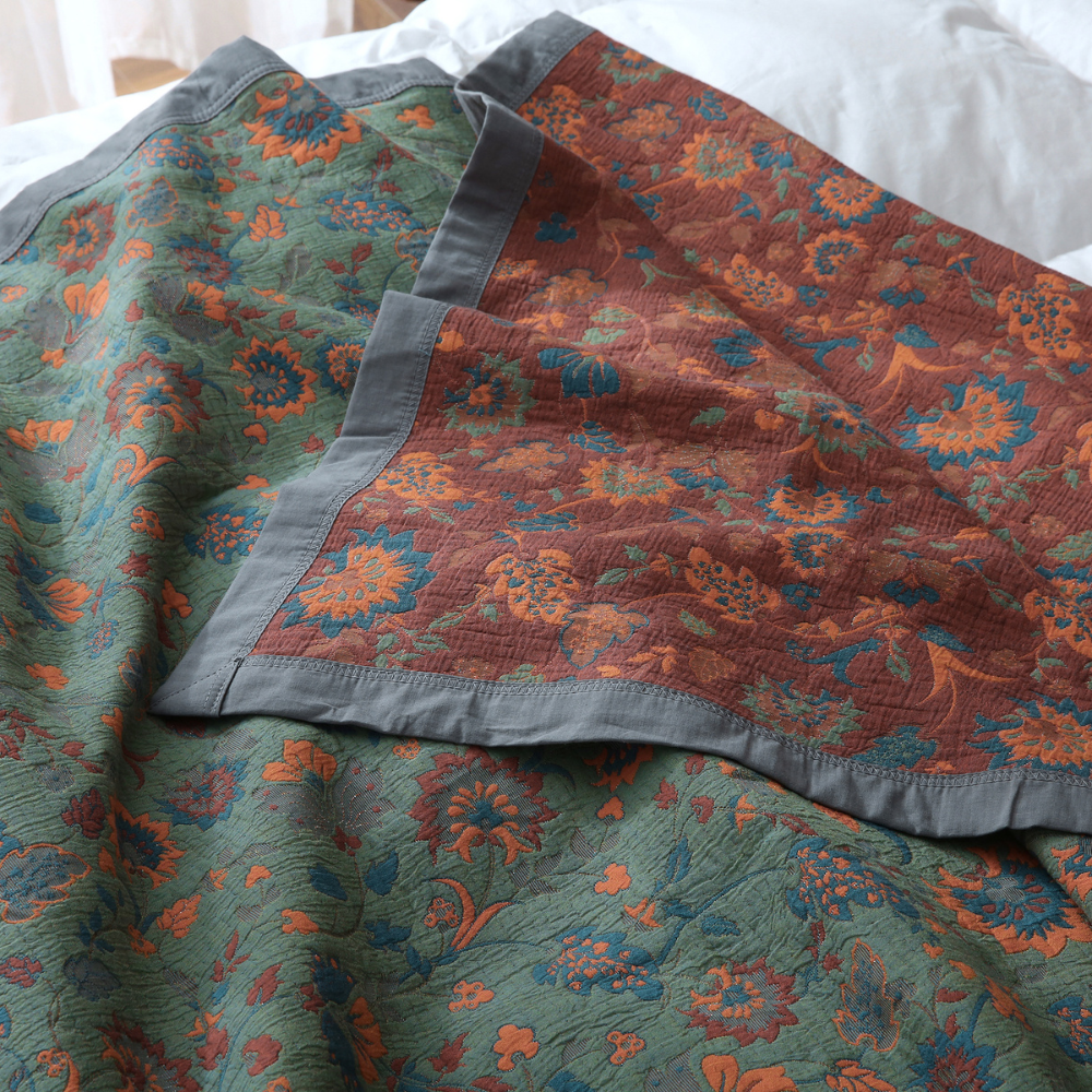 Gothel™ Retro Floral Blanket – Luxurious Vintage Ambiance
