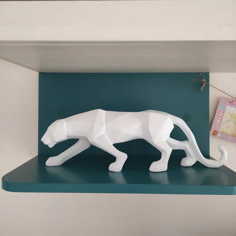 PantherSculpt – Sleek Black and White Panther Sculptures