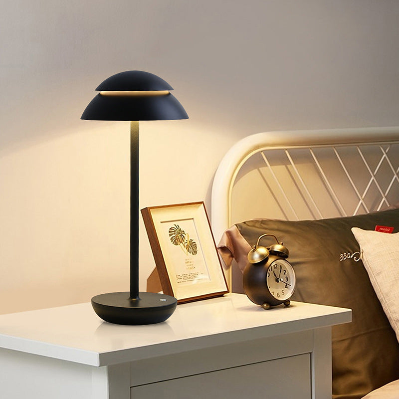 Aurelia Noire - Rechargeable Cordless Table Lamp with Integrated LED Lighting and Battery
