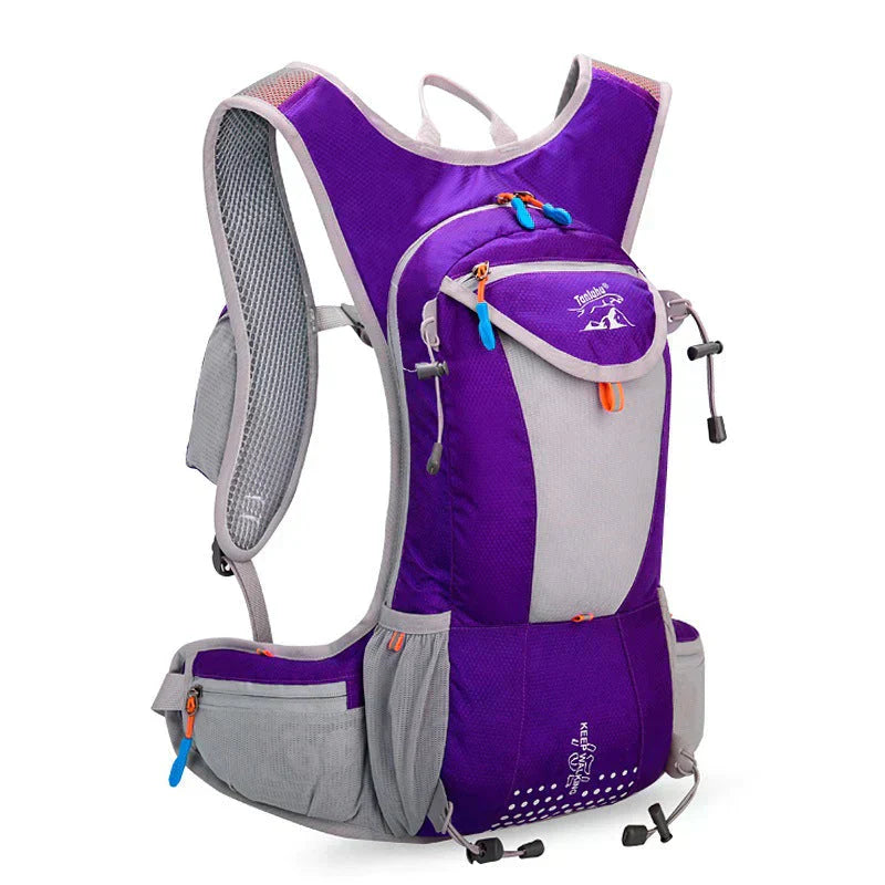 AquaPack - Stylish Waterproof Backpack with Water Bladder