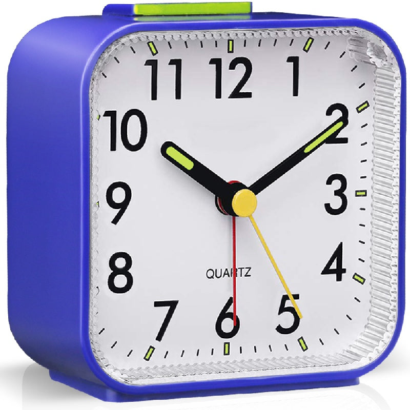 SilentGlow Clock – Minimalist Analog Alarm Clock with Snooze