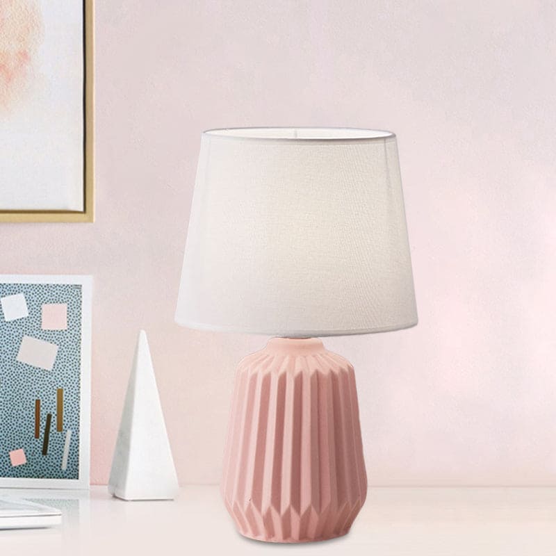 GlowLite – Elegant Table Lamp for Stylish Ambiance