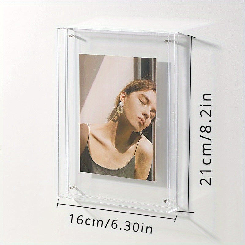 AcrylicFrame – Minimalist Photo Frame for Artworks