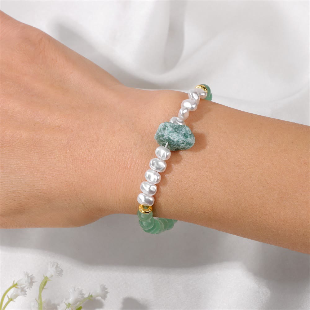 Eline's Enchanting Natural Crystal Bead Bracelet