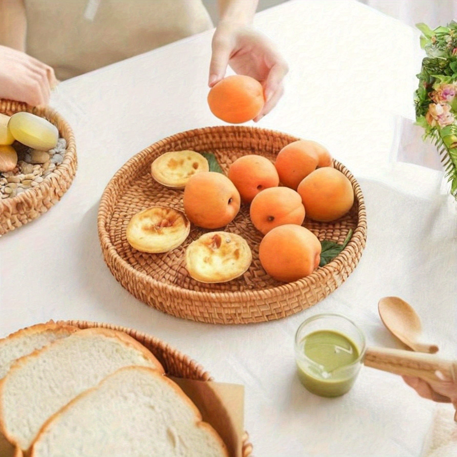 RattanCharm - Elegant Handwoven Rattan Serving Dish