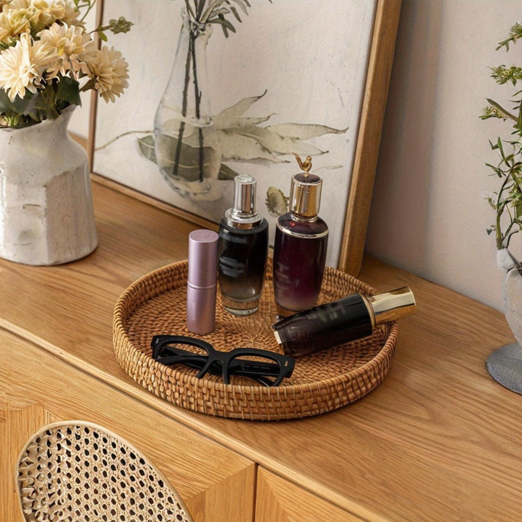 RattanCharm - Elegant Handwoven Rattan Serving Dish