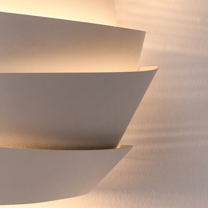 ShineLux - Modern Iron Wall Lamp with Double Light Sources
