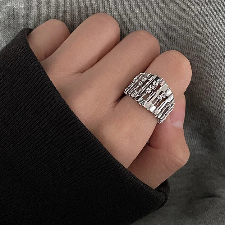 Elegant Openwork Pearl Ring - Alina