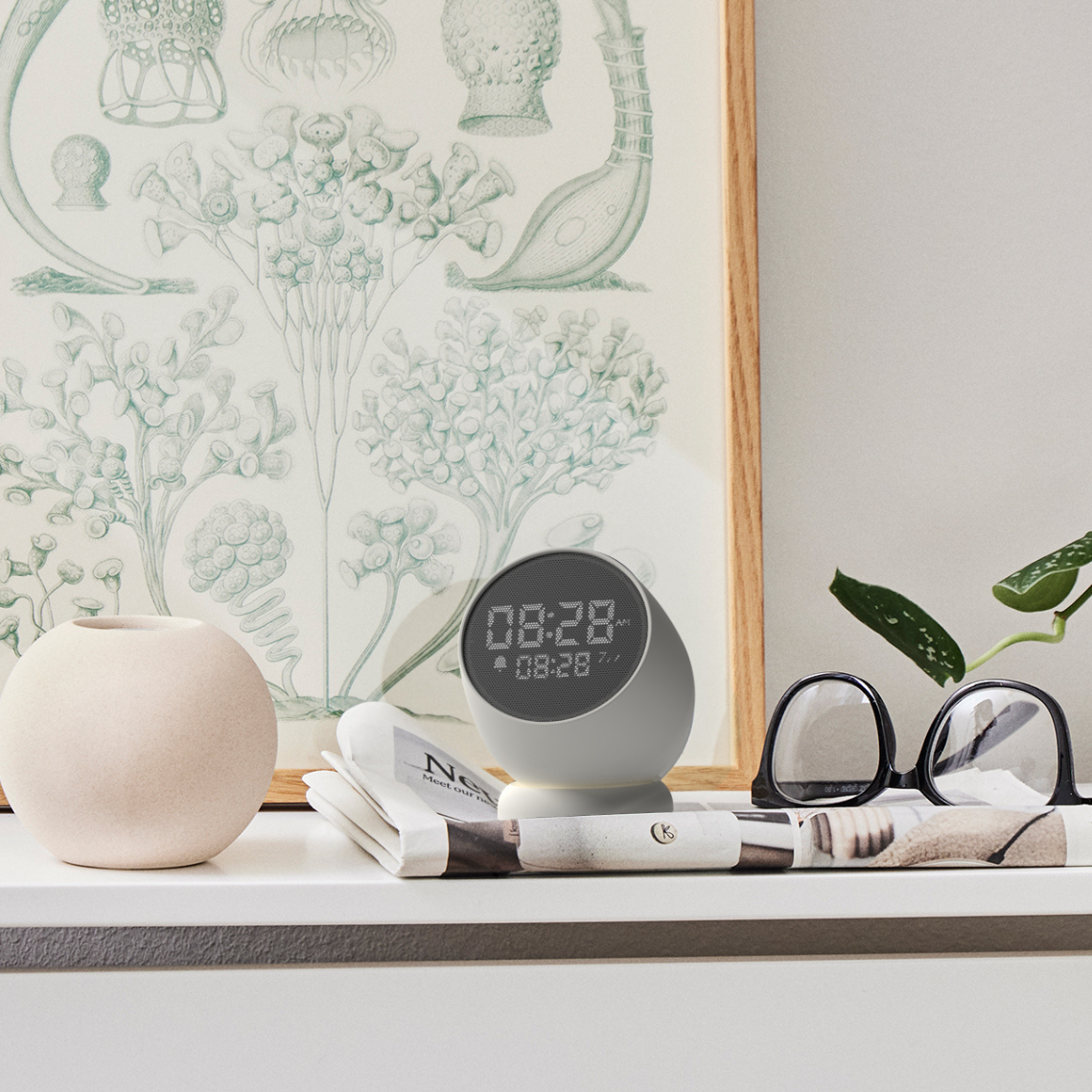 SmartWake - Wireless Alarm Clock with Touchscreen and Gyrosensor