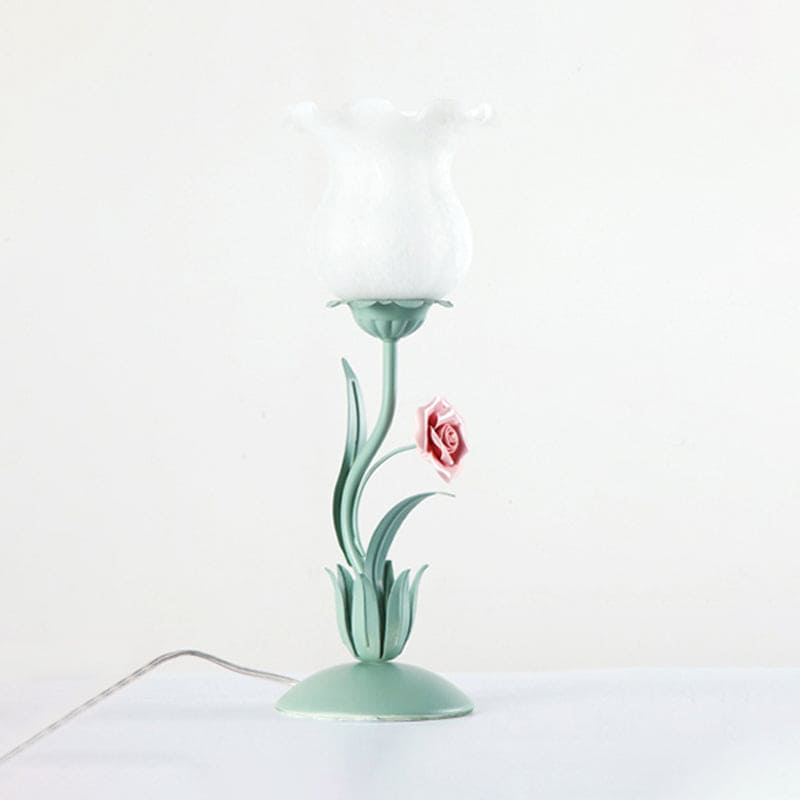 FloraGlow - Elegant Table Lamp with Floral Design