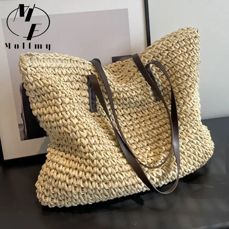 Dionne – Elegant Leather Handbag for Women