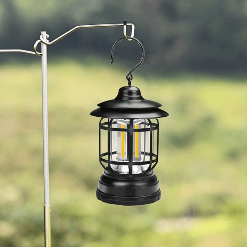 Éclaireur Vintage Garden Lamp - Retro Portable Lantern for Outdoor Adventures