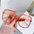 Sheena Shades – Elegant Oversized Sunglasses