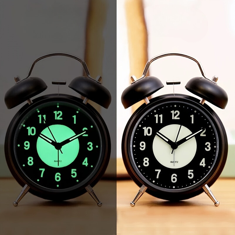 GlowClock – Modern Silent Light-Up Metal Alarm Clock