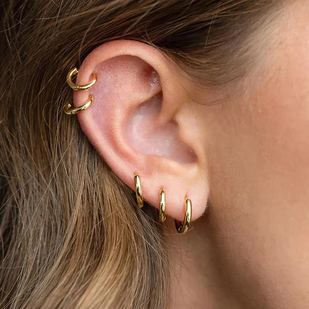 Sophia Hoop Earrings – Elegant Silver Earrings