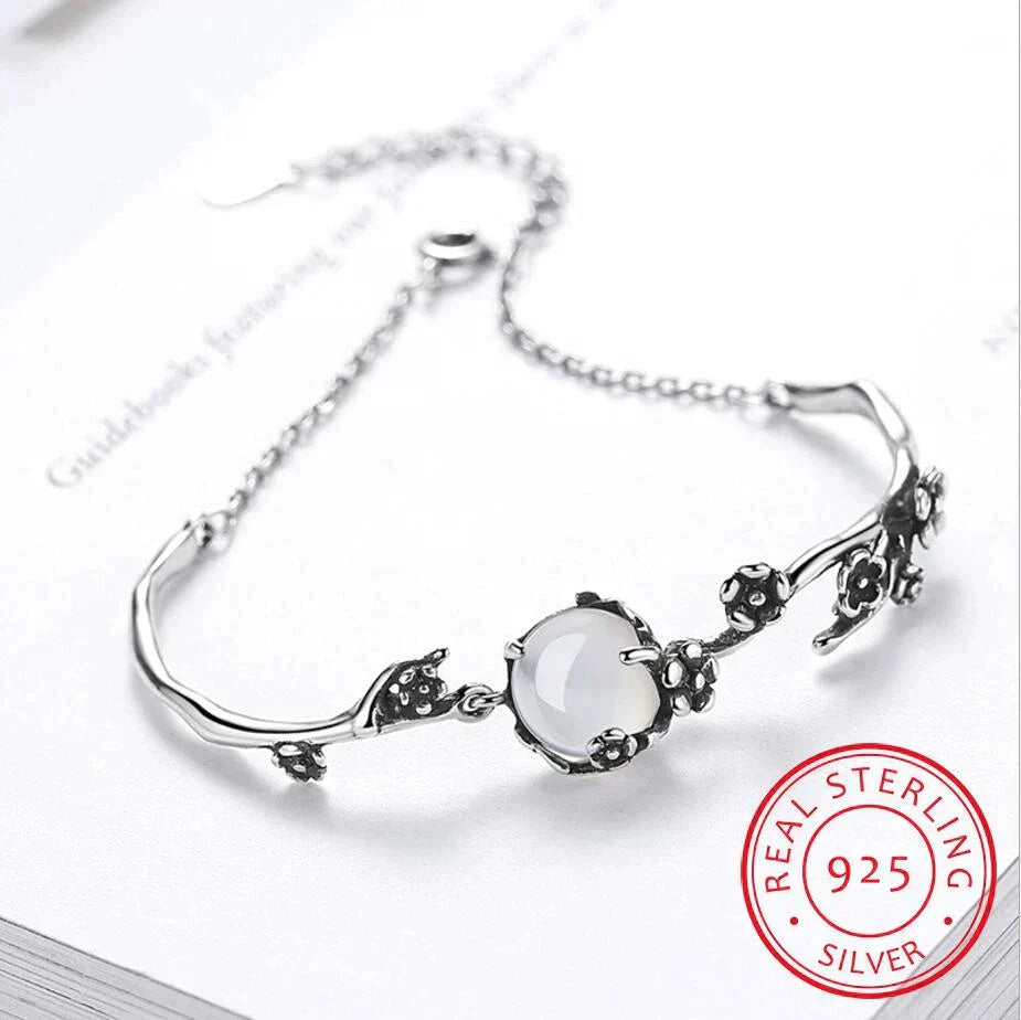 MoonGleam Bracelet - Elegant Silver Bracelet for Every Occasion