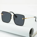Charlotte Sunglasses - Elegant Oversized Sunglasses Whitehout Rim