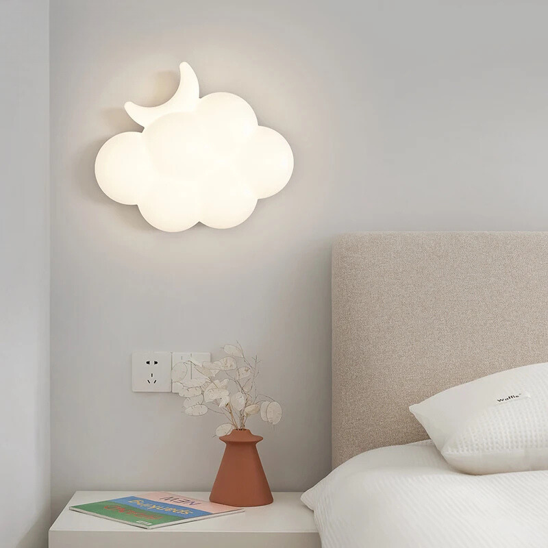 WhiteCloud Lamp – Stylish LED Wall Lighting for Children