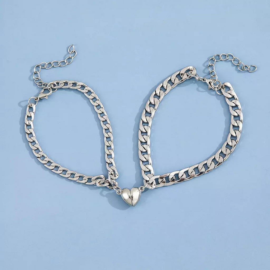 Liora Bracelets Set - Elegant Heart Bracelets