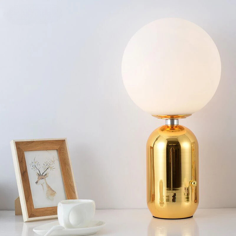 SphericalStyle - Elegant Spherical Lamp for Various Spaces