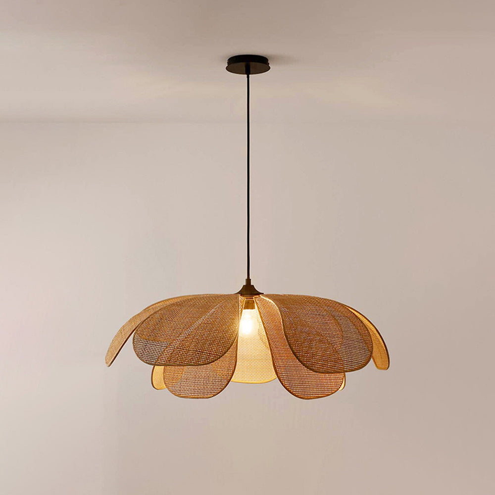 NaturelChic Lamp - Elegant Rattan Pendant Light for Bedroom